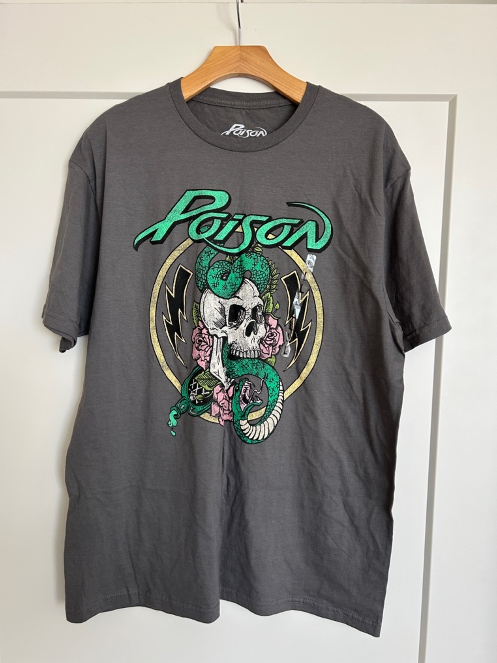 POISON GRAPHIC COTTON T-SHIRT TOP SIZE L NWOT